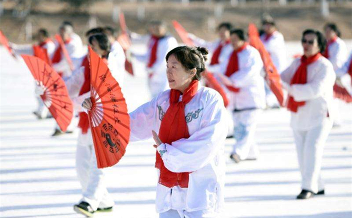 冬日適當(dāng)運(yùn)動(dòng)